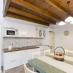 Oda ve Kahvaltı Casa Mica 3*