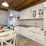Casa Mica Oda ve Kahvaltı Vega de San Mateo