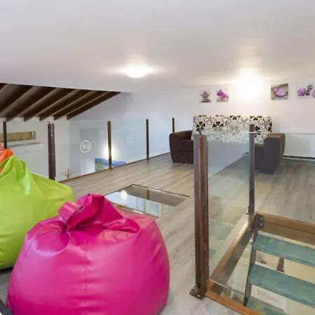 Bed & Breakfast Casa Mica Vega de San Mateo